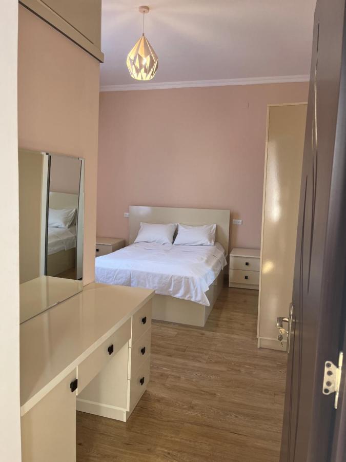 Guest House Mtani Near Colchis Fountain Kutaisi Bagian luar foto